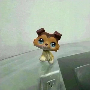Littlest  Pet Shop #53 Collie Dog 100% authentic rare lps pet